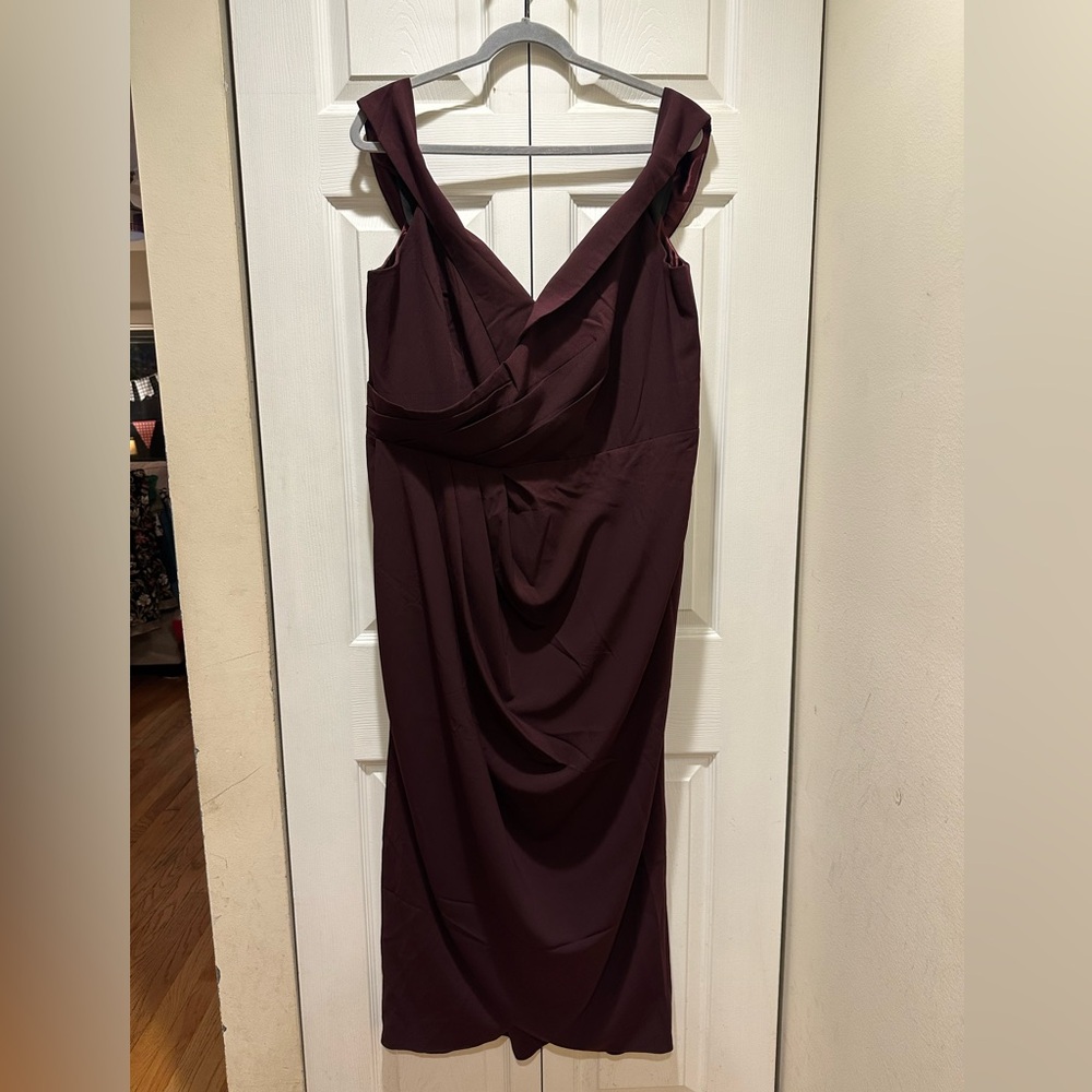 City Chic Rippled Love Ox Blood Wine Off Shoulder Formal Dress Plus Size 20 NEW!